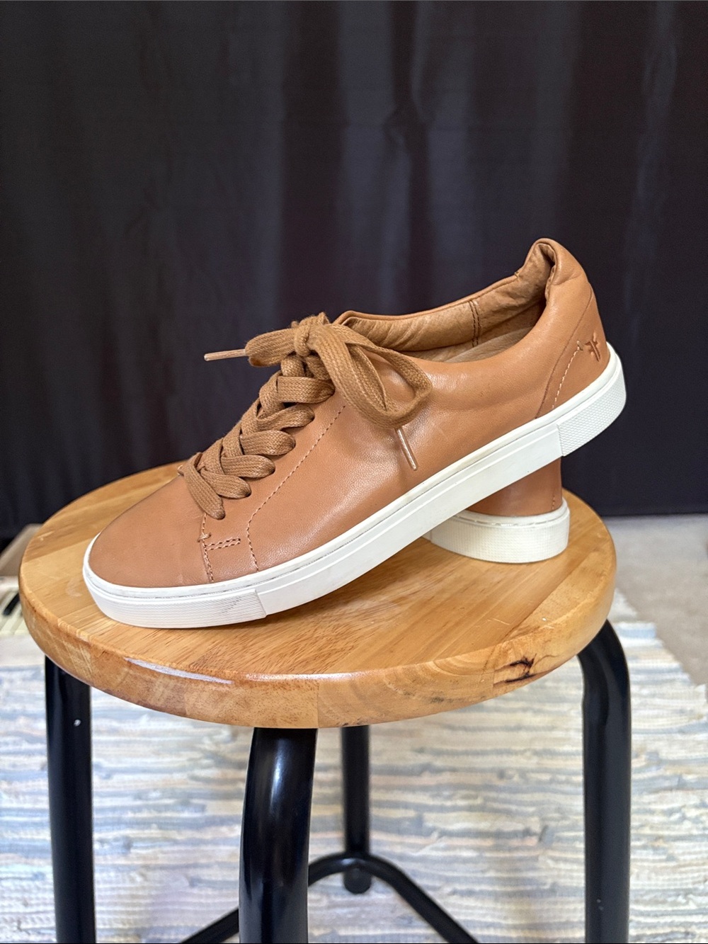 Frye leather sneakers 6.5